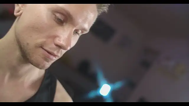 kevin-park online show from December 8, 8:25 pm