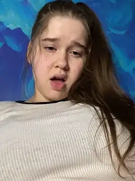 HornyGirlH online show from December 25, 11:10 pm