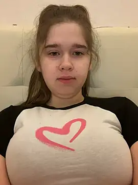 HornyGirlH online show from March 15, 10:33 pm