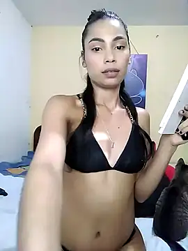 Snapshot of iamemmablake chatting on March 2, 12:09 am iamemmablake online show from March 2, 12:09 am