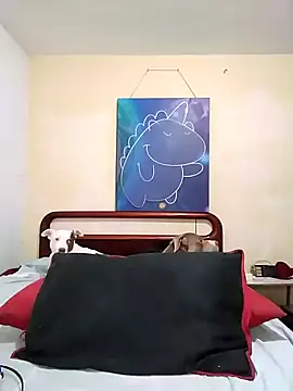 Snapshot of iamemmablake chatting on March 16, 5:50 pm iamemmablake online show from March 16, 5:50 pm