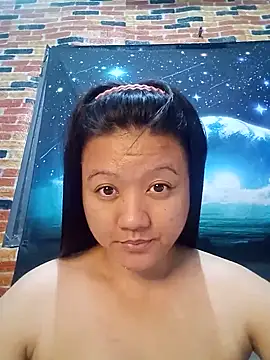 Snapshot of Urchanel chatting on February 14, 2:50 am Urchanel online show from February 14, 2:50 am