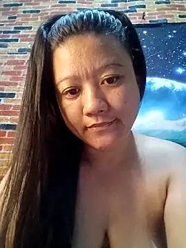 Snapshot of Urchanel chatting on February 16, 10:21 pm Urchanel online show from February 16, 10:21 pm