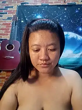 Snapshot of Urchanel chatting on March 1, 2:37 am Urchanel online show from March 1, 2:37 am