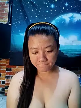 Snapshot of Urchanel chatting on March 22, 12:04 pm Urchanel online show from March 22, 12:04 pm