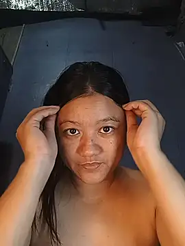 Snapshot of Urchanel chatting on November 15, 12:23 pm Urchanel online show from November 15, 12:23 pm