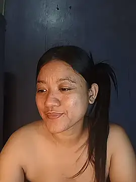 Snapshot of Urchanel chatting on December 14, 12:32 pm Urchanel online show from December 14, 12:32 pm