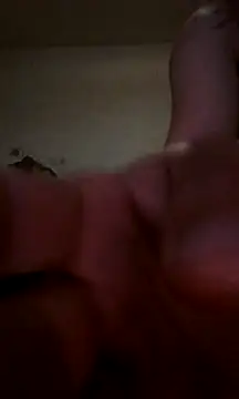 landy20cm online show from December 1, 5:46 pm