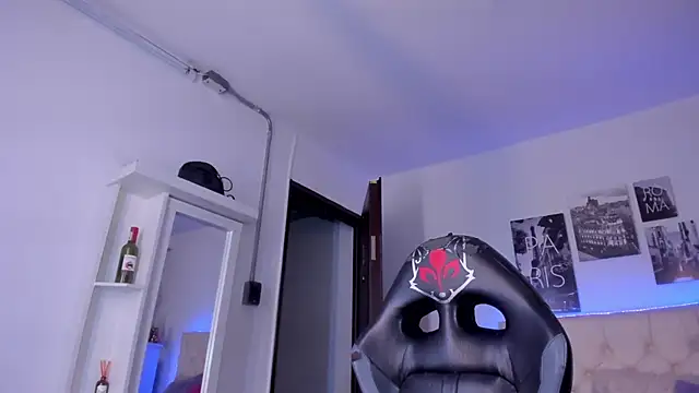 Amaia Daniells online show from January 20, 3:37 am