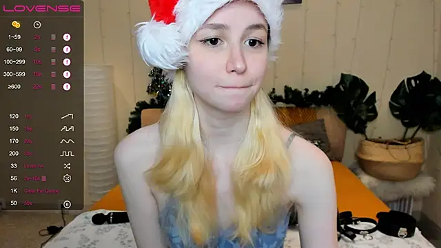 Snapshot of fleximona chatting on December 13, 9:46 am fleximona online show from December 13, 9:46 am