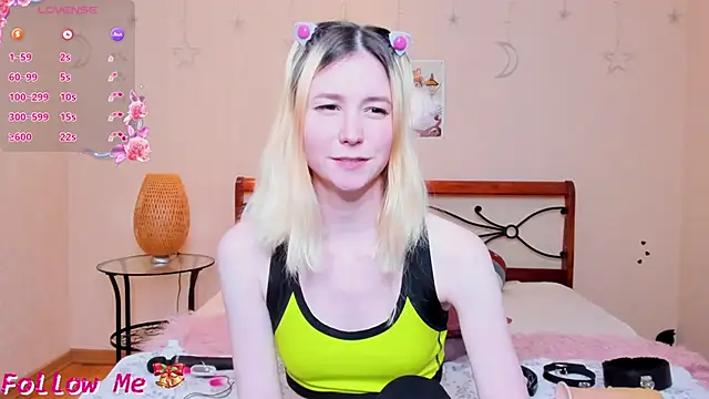 Snapshot of fleximona chatting on November 30, 3:49 pm fleximona online show from November 30, 3:49 pm