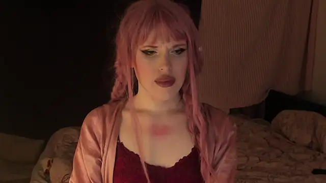 Snapshot of EffieMinki chatting on January 15, 3:50 pm EffieMinki online show from January 15, 3:50 pm