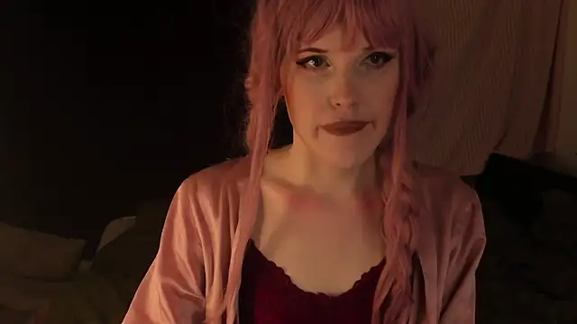 Snapshot of EffieMinki chatting on January 17, 7:38 pm EffieMinki online show from January 17, 7:38 pm