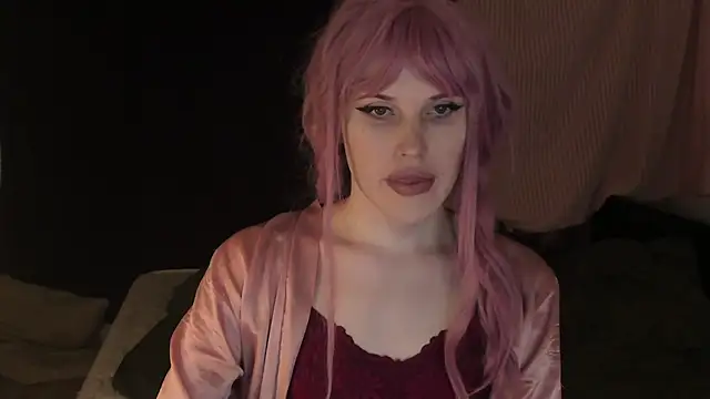 Snapshot of EffieMinki chatting on January 20, 6:53 pm EffieMinki online show from January 20, 6:53 pm