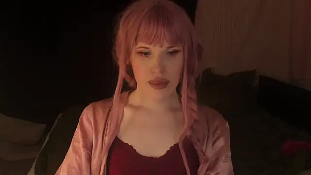 Snapshot of EffieMinki chatting on January 25, 9:26 am EffieMinki online show from January 25, 9:26 am