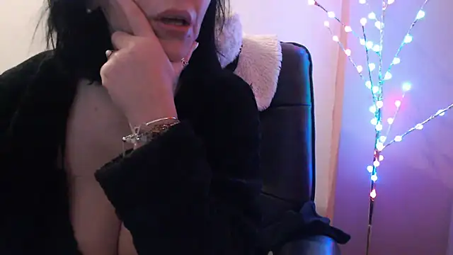 Snapshot of algodonyfresa chatting on January 17, 1:46 pm algodonyfresa online show from January 17, 1:46 pm