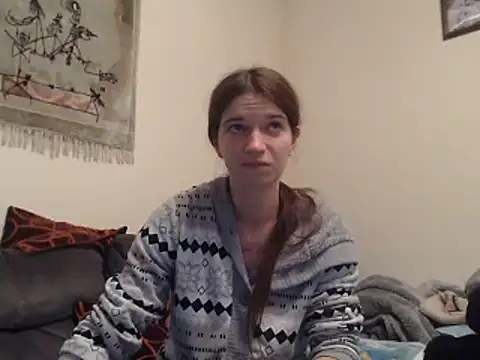 Snapshot of Geile-Luna chatting on February 9, 8:24 pm Geile-Luna online show from February 9, 8:24 pm