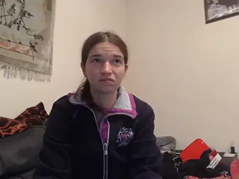 Snapshot of Geile-Luna chatting on September 24, 5:38 pm Geile-Luna online show from September 24, 5:38 pm