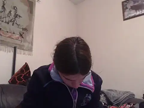 Snapshot of Geile-Luna chatting on October 27, 8:02 pm Geile-Luna online show from October 27, 8:02 pm