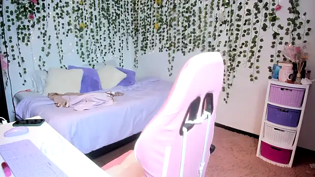 violeta milleer online show from September 12, 3:12 pm