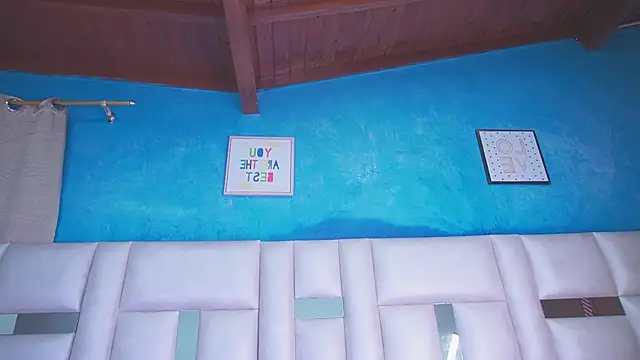 katy rioss online show from February 7, 12:50 pm