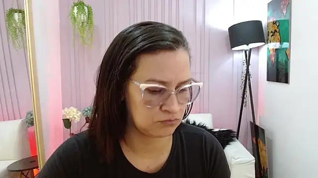 Britney taylor  online show from January 11, 6:12 pm