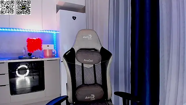 HotyPlays online show from March 1, 4:44 pm