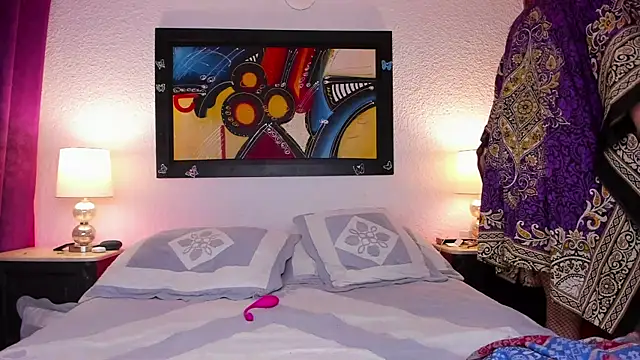 Zahra Elena online show from March 20, 12:19 am