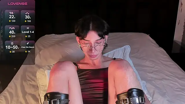 AndyWiilliams online show from February 7, 11:45 pm