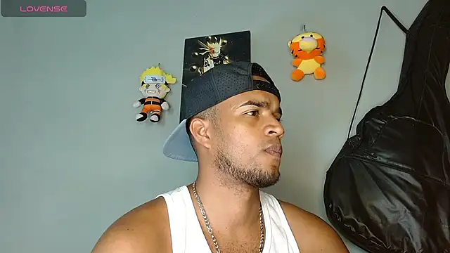 Snapshot of Bigcock_21cm_ chatting on September 23, 7:39 pm Bigcock 21cm online show from September 23, 7:39 pm