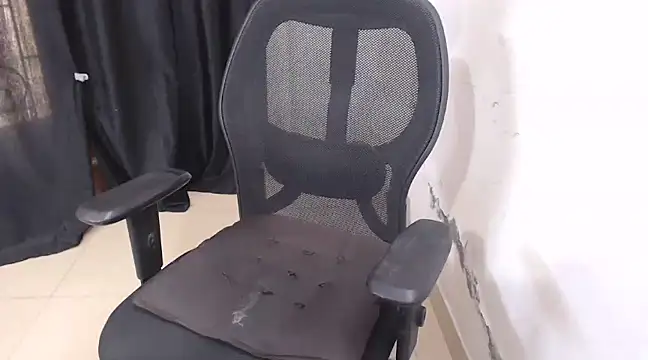 sweet-alia online show from February 9, 10:53 am