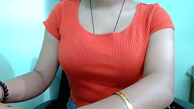 sweet-alia online show from March 23, 8:59 am