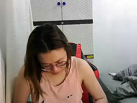 crizzybel online show from March 14, 5:27 am