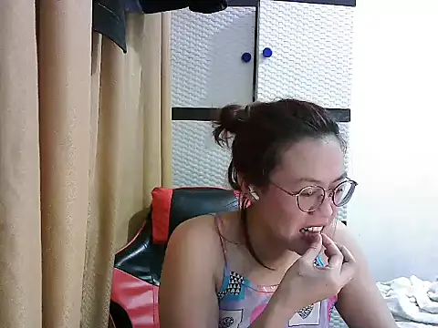 crizzybel online show from October 1, 12:11 pm