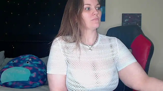 Snapshot of ToxicLilly chatting on December 20, 7:22 am ToxicLilly online show from December 20, 7:22 am