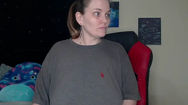 Snapshot of ToxicLilly chatting on December 30, 8:54 am ToxicLilly online show from December 30, 8:54 am