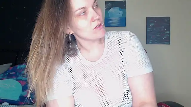 Snapshot of ToxicLilly chatting on January 9, 6:38 am ToxicLilly online show from January 9, 6:38 am