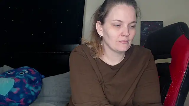 Snapshot of ToxicLilly chatting on January 15, 8:51 am ToxicLilly online show from January 15, 8:51 am