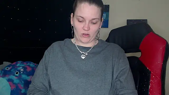 Snapshot of ToxicLilly chatting on February 1, 9:11 am ToxicLilly online show from February 1, 9:11 am