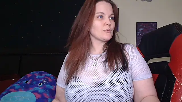 Snapshot of ToxicLilly chatting on September 16, 6:36 am ToxicLilly online show from September 16, 6:36 am