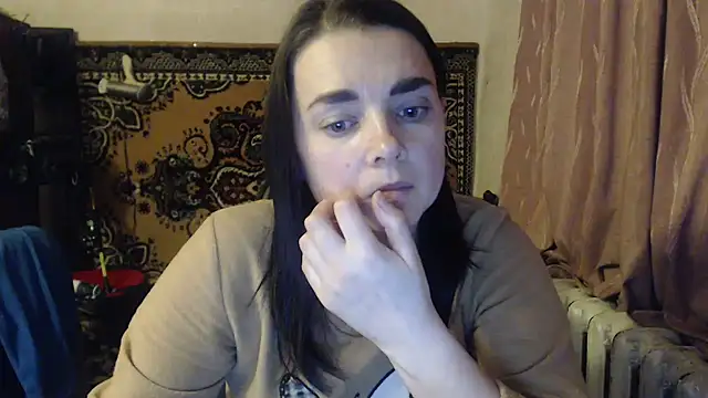 AlisaLaDiva online show from February 1, 9:40 pm