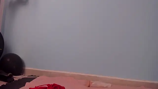 isa kiss online show from March 1, 6:43 pm