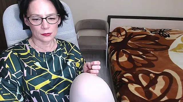 BelovedLady online show from March 7, 2:56 pm