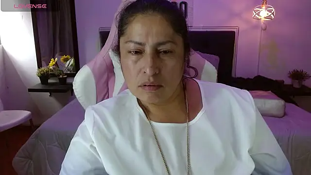 Keyla01  online show from October 27, 6:34 pm