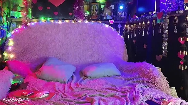 Alexa Cosmic online show from January 20, 11:10 pm