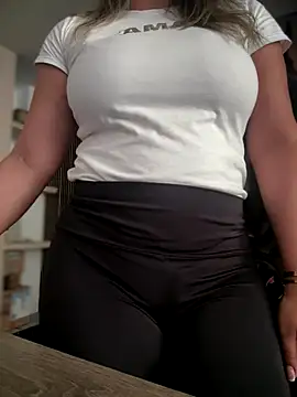 ValeryGrey online show from October 14, 9:37 pm