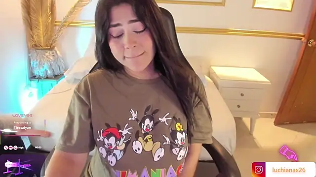 lucy26  online show from January 25, 5:18 am