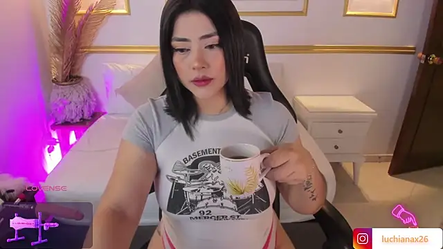 lucy26  online show from March 1, 12:28 am