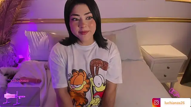 lucy26  online show from March 21, 2:18 am