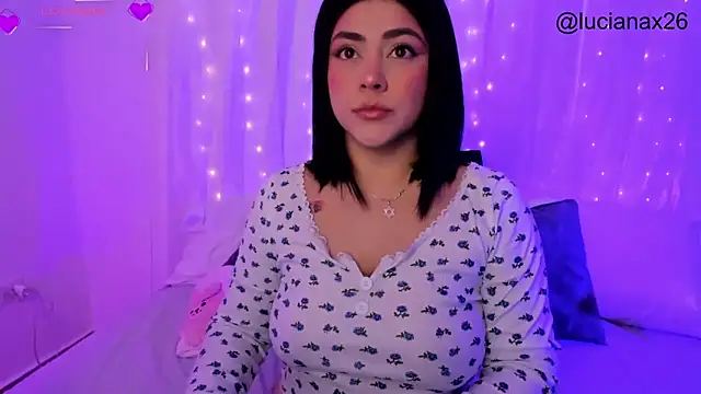 lucy26  online show from November 5, 1:38 am